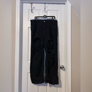 SHEIN Black Distressed jeans